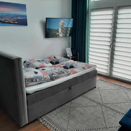 Aparta Lotnisko Wrocław Eksteriør billede